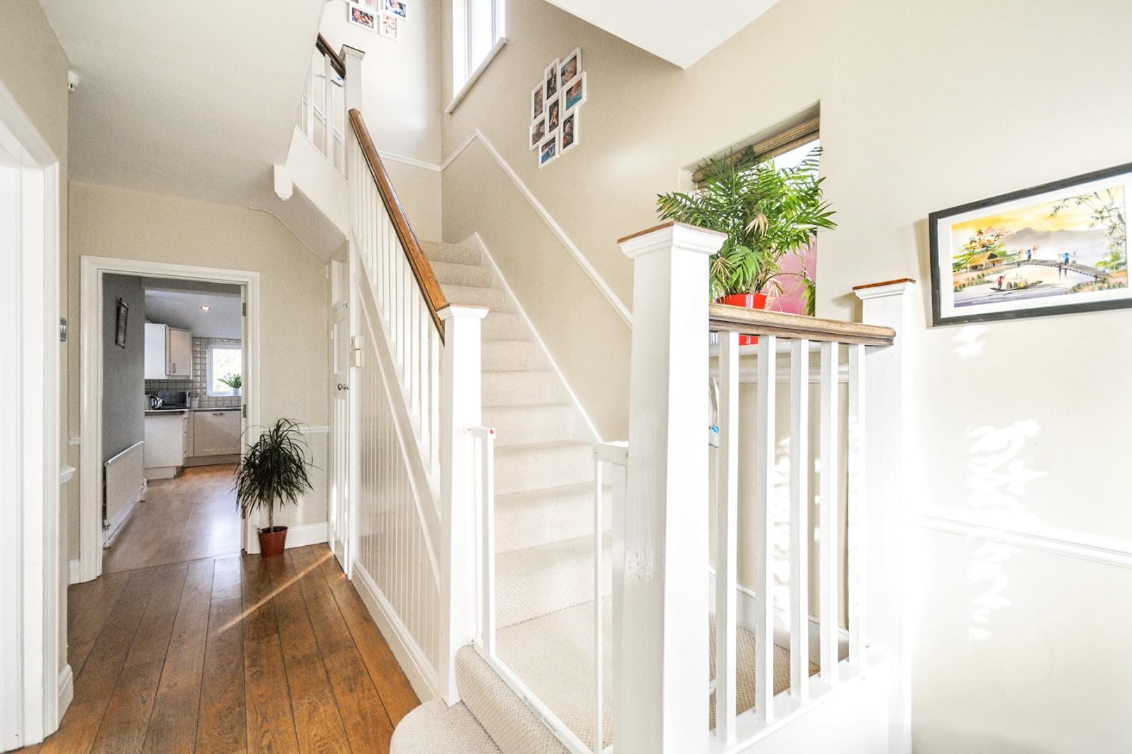 			NEW INSTRUCTION (Private Garden), 4 Bedroom, 1 bath, 1 reception House			 Ashfield Road , EAST ACTON